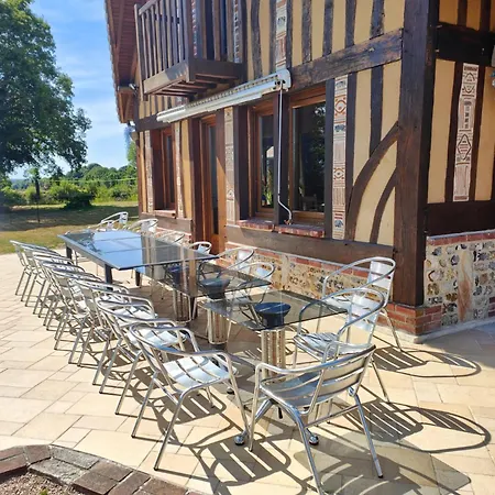 Les Deux Vallees Holiday home Le Bois-Hellain