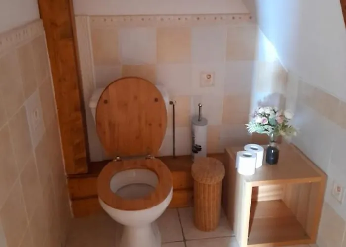 Les Deux Vallees Dom wakacyjny Le Bois-Hellain